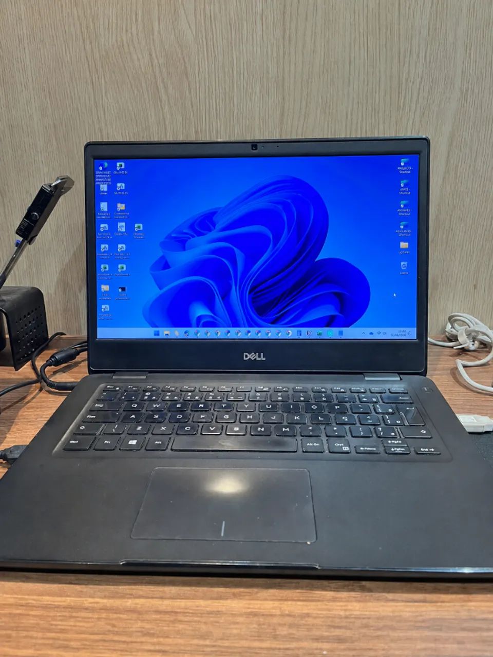 Notebook Dell Latitude 3400 i7 8a Geração, 16GB e 256GB