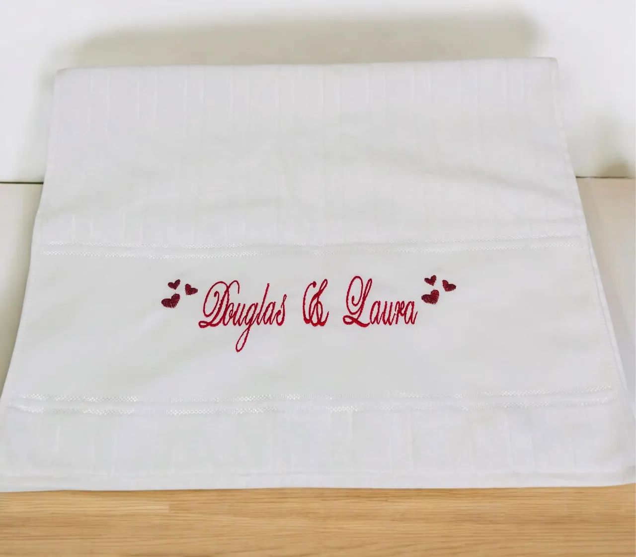 Toalhas Personalizadas em bordado 