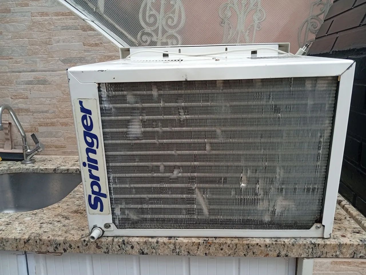 Excelente ar condicionado springer eletrônico 10.000 BTUs 220v - Foto 5