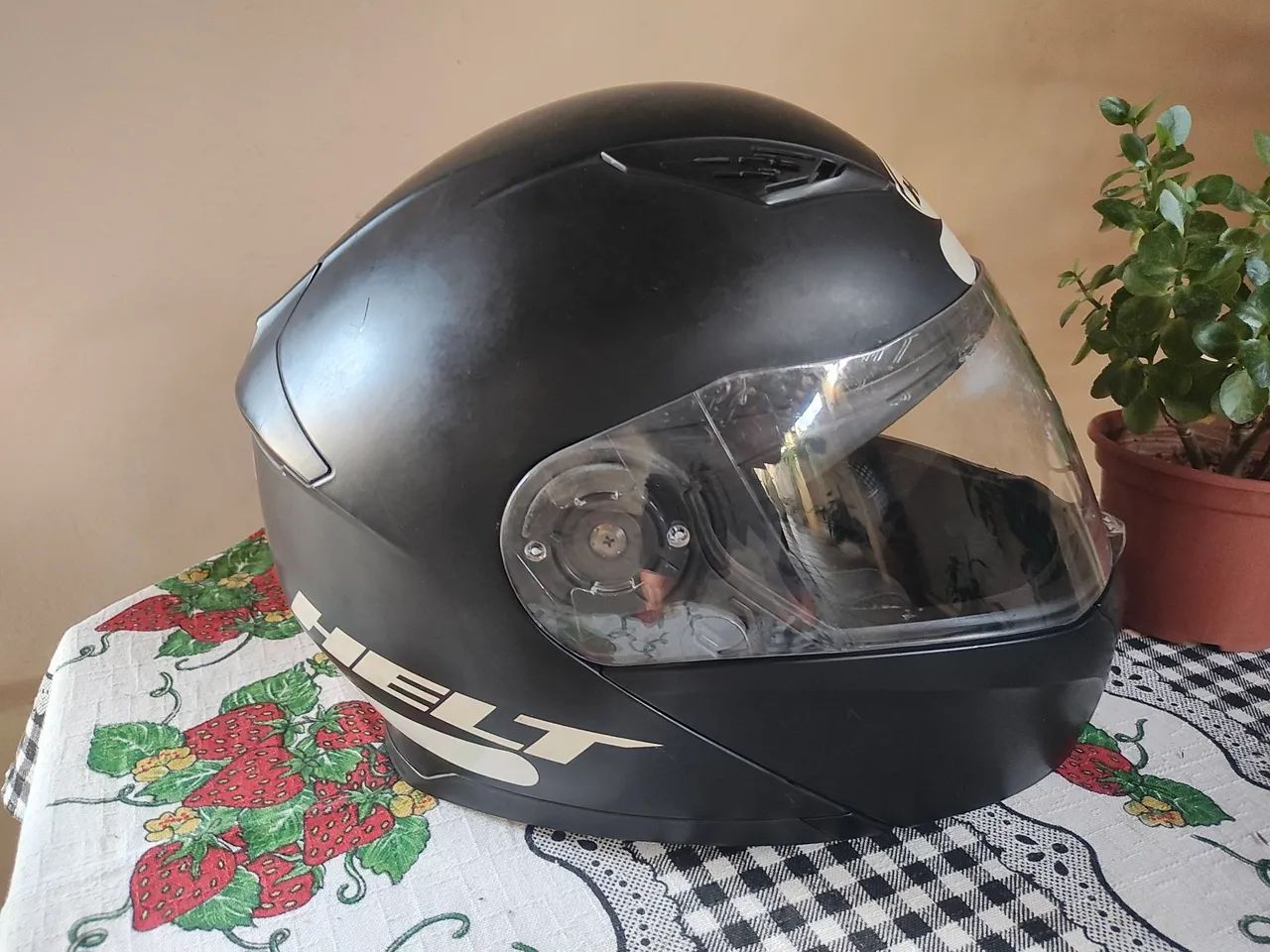 Capacete Helt escamoteável N.60 - Foto 4