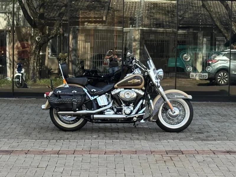 HARLEY-DAVIDSON FLSTC 2014 - Foto 5