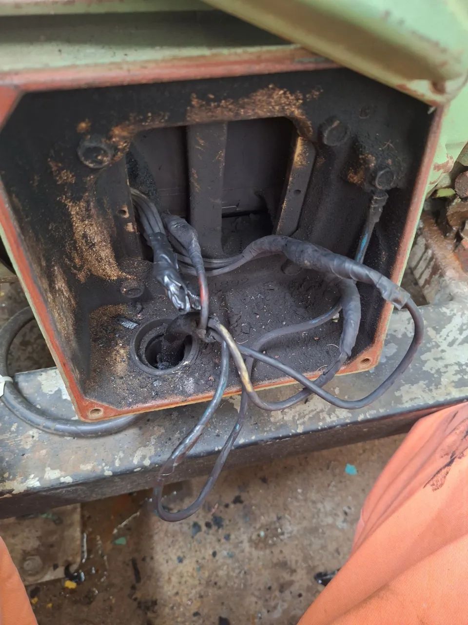 Serviço elétricos residencias e industriais - Foto 2