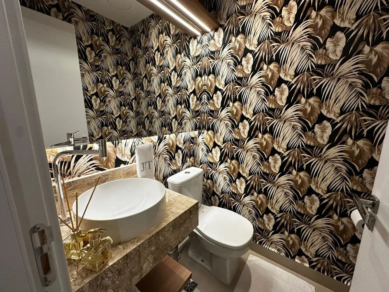 ELEV MARISTA MOBILIADO E DECORADO! 2 SUÍTES 73m² - Foto 4