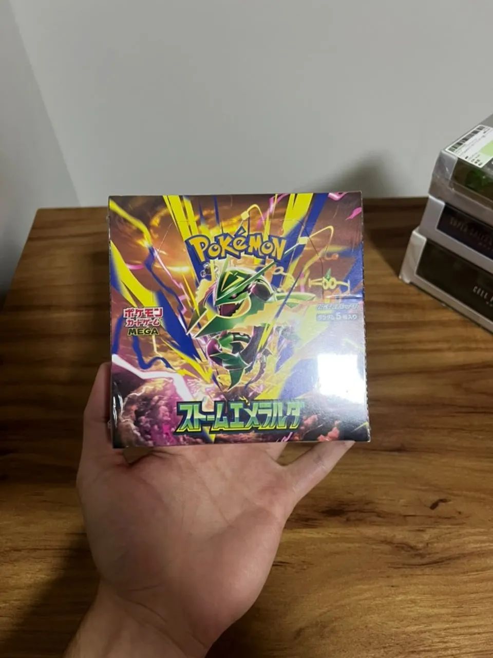 Booster Box Storm Emeralda M6 Pokémon - Lacrada