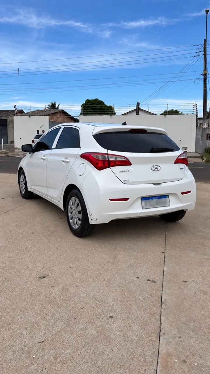 Hyundai HB20 Comf./c.plus/c.style 1.0 Flex 12V 2014 - Foto 2