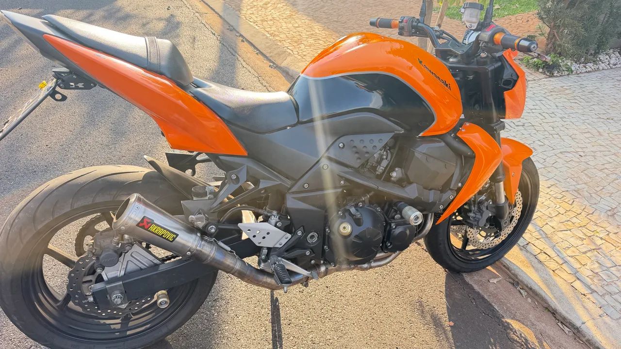 Z 750 2012 - 1530888783 | OLX