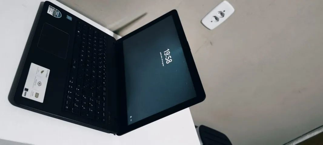 ? **NOTEBOOK EM ÓTIMO PREÇO - 4GB RAM | INTEL CELERON N4020 | UHD GRAPHICS 600 | 64 BITS  - Foto 2