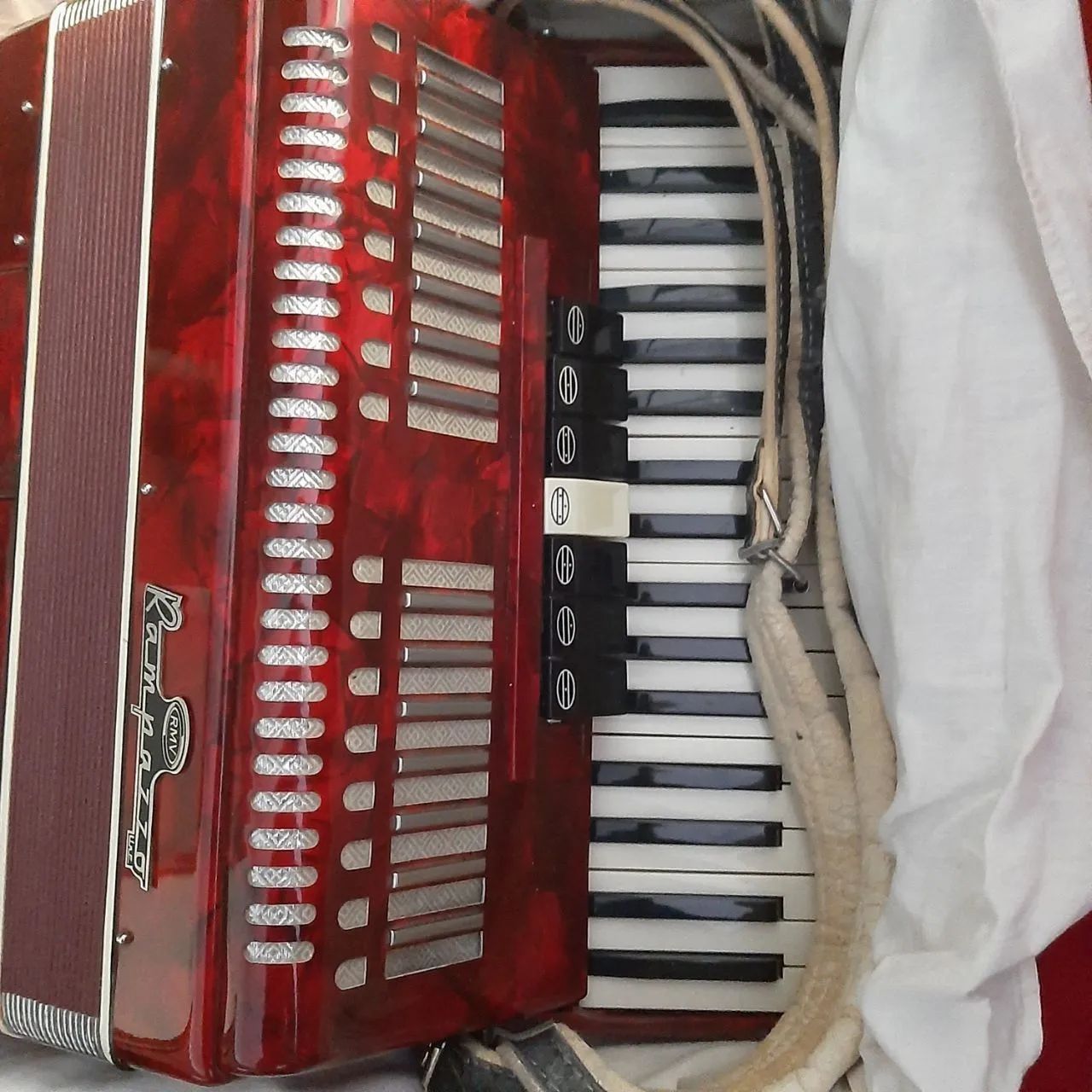 Acordeon/sanfona - Foto 3