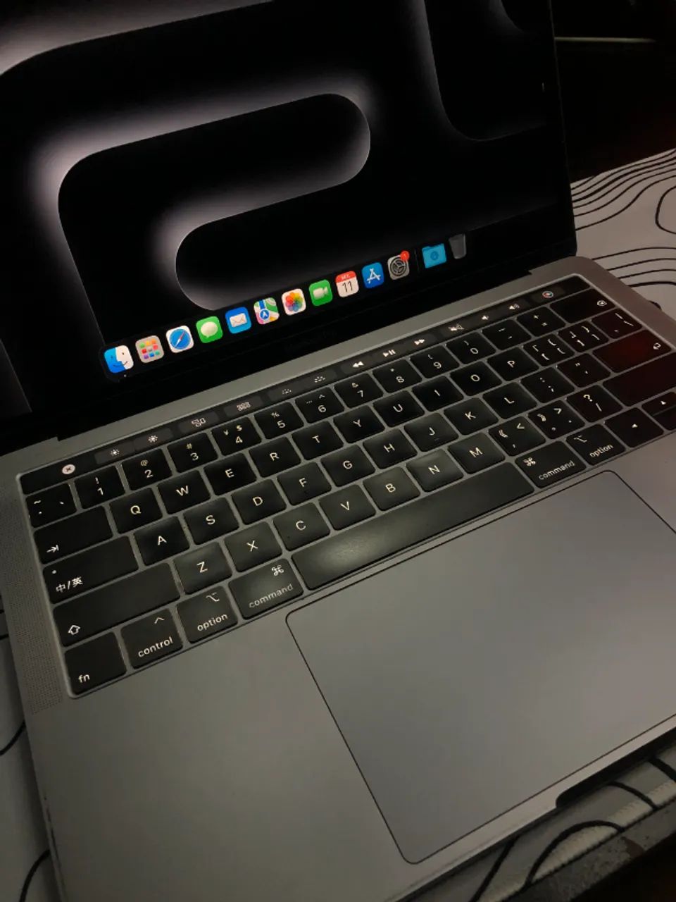 Macbook Pro A1989 13 Polegadas 8gb ssd 256 i4 - Foto 2