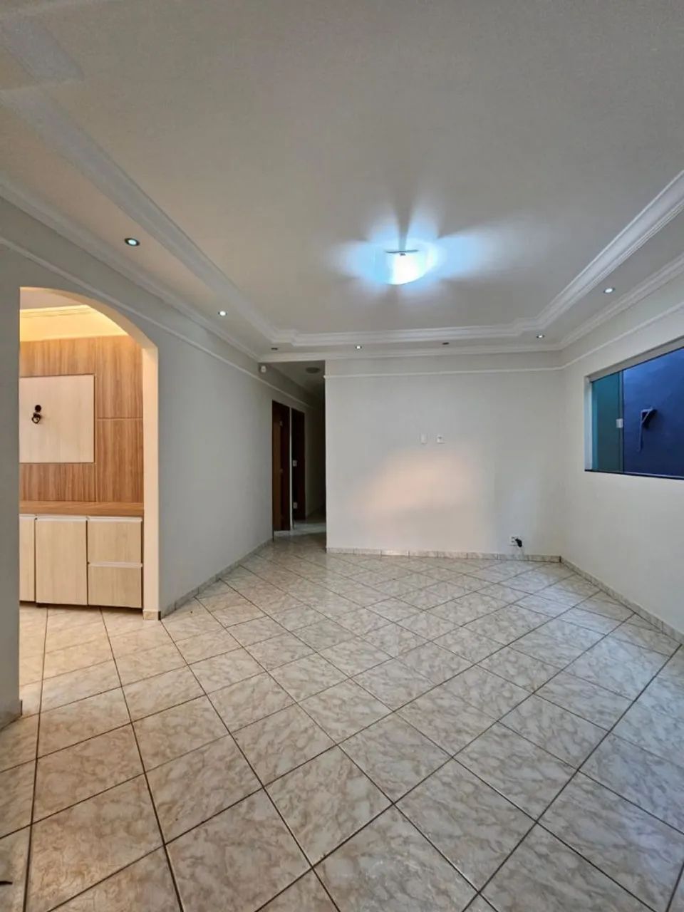 Alugo Casa no Bairro Santa Mônica