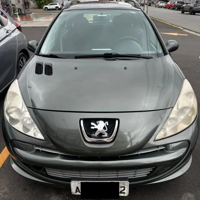 Peugeot 207 2012
