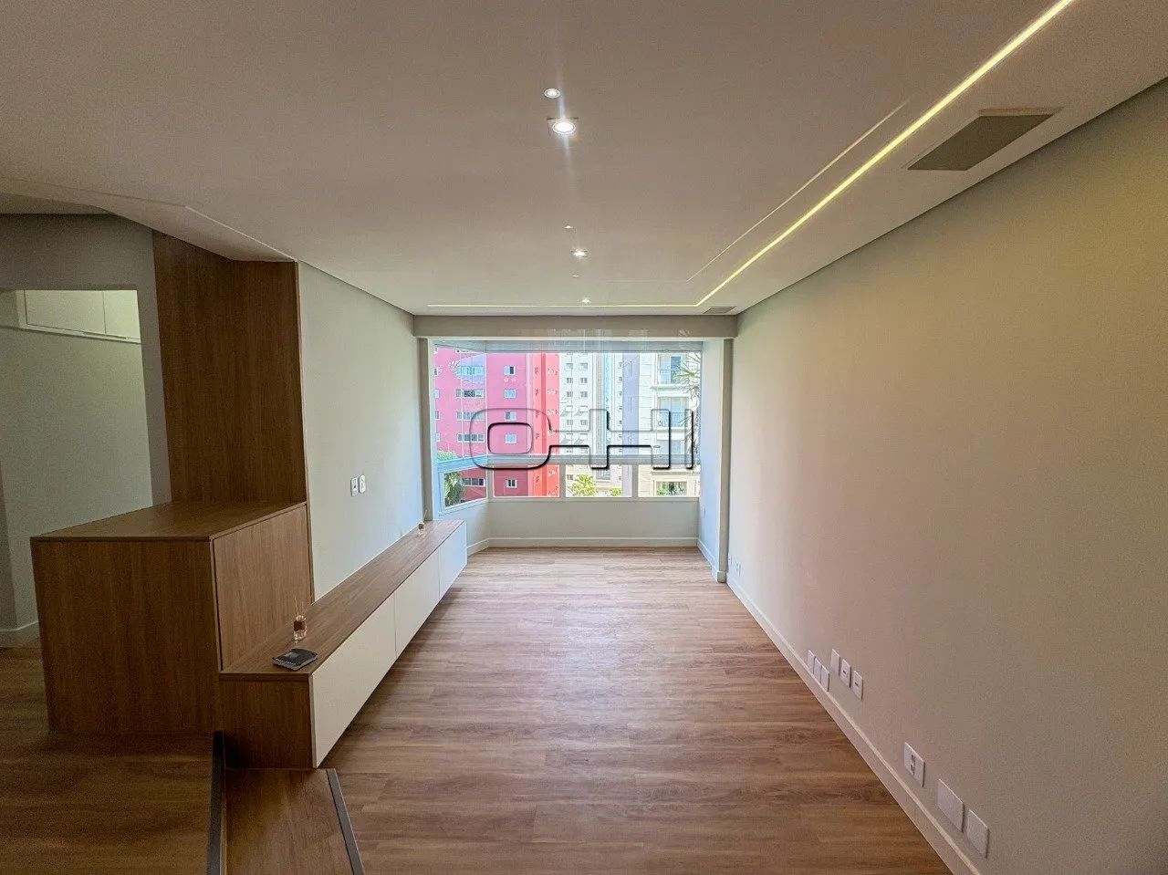 Venda Apartamento 2 Dormitórios - 72 m² Itaim Bibi - Foto 2