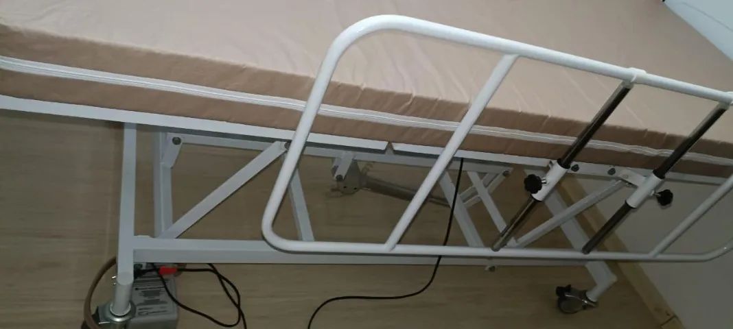 Cama hospitalar com colchão 08 posições  - Foto 3