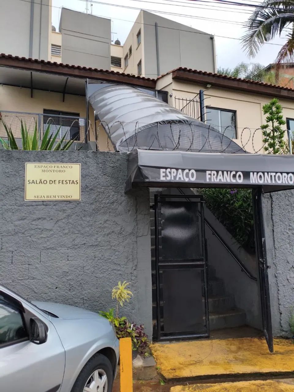 Aluga-se salão de festas 123m². Jd São Luís 