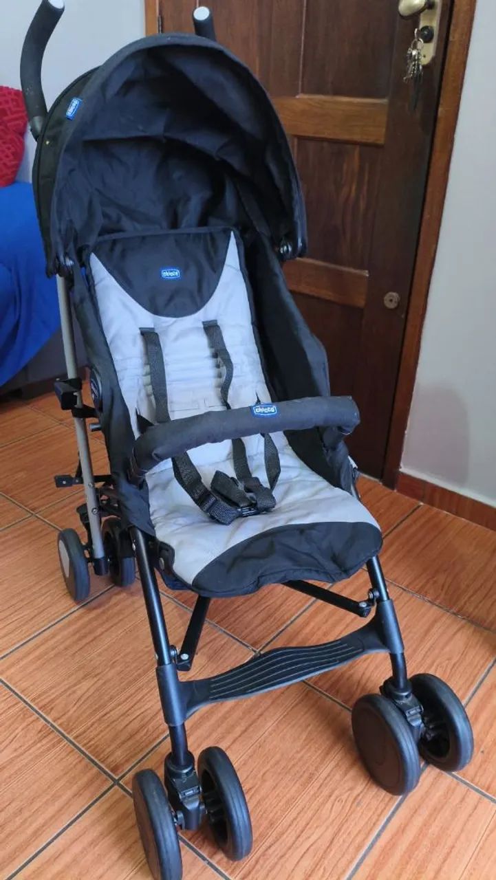 Carrinho de bebê Chicco  - Foto 2