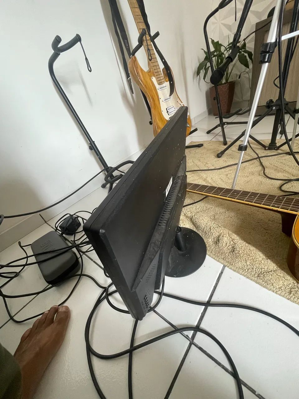 Monitor de 20 polegadas barato 100 reais - Foto 4