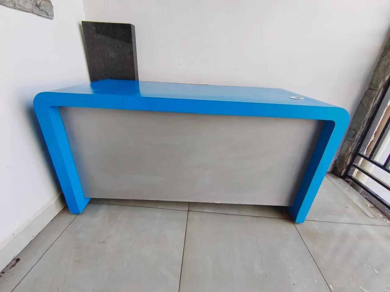 Vendo ótima escrivaninha só 120 reais - Foto 3