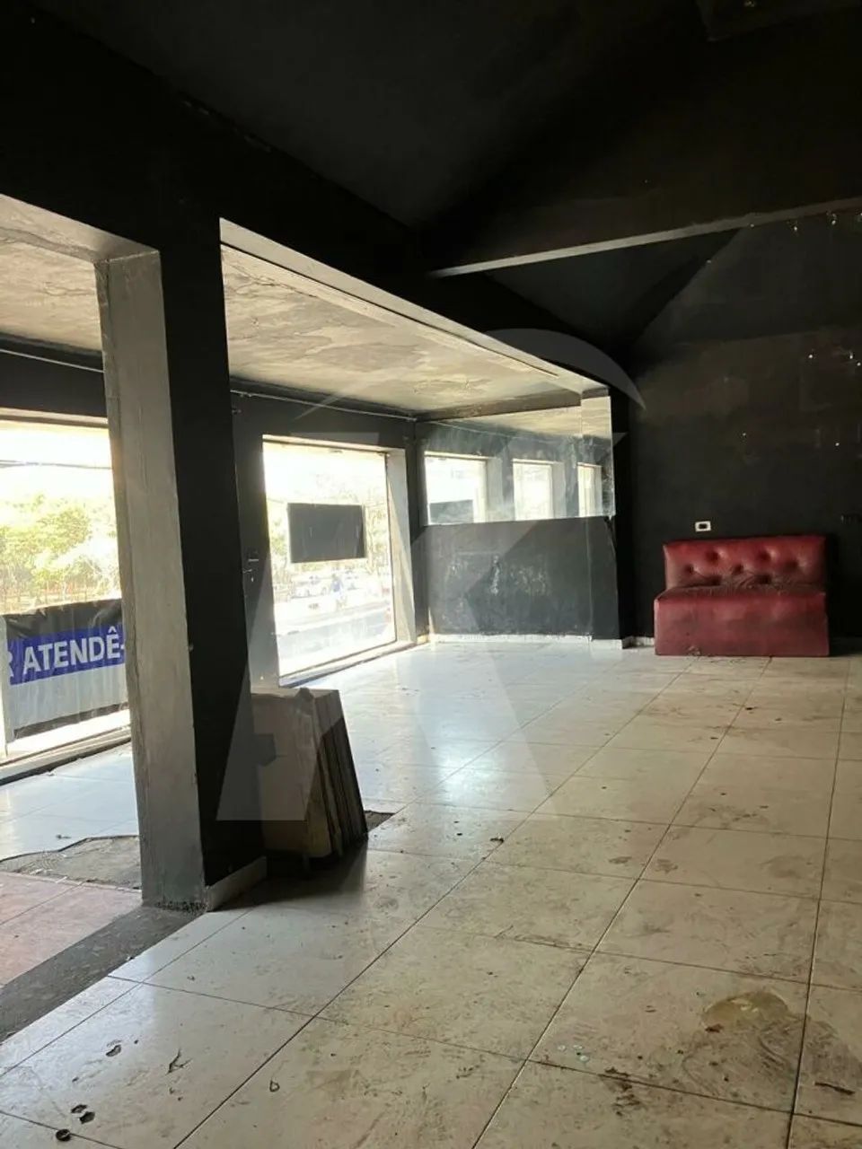 Salão Comercial na Parada Inglesa, 110 m²