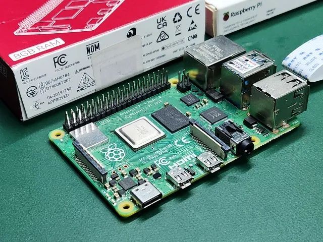 Raspberry Pi 4 com 8GB de RAM + camera - Foto 4