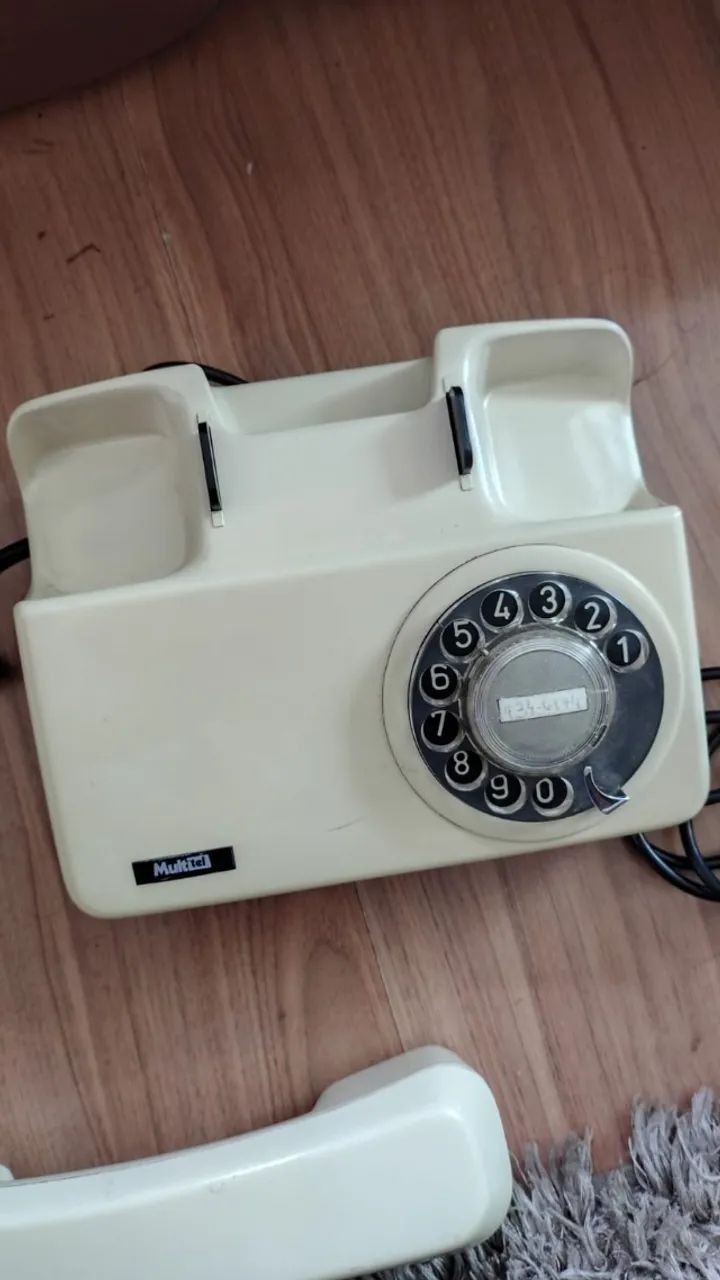 Telefone Fixo conservadissimo - para sair rápido - Foto 2