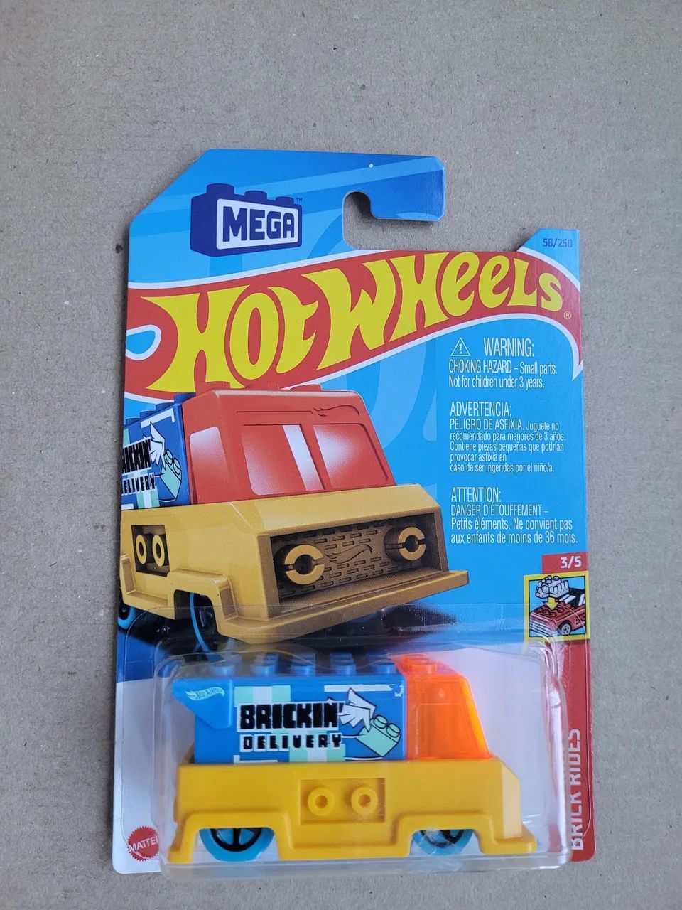 Lote coleção Hot Wheels BRICKIN DELIVERY  - Foto 3