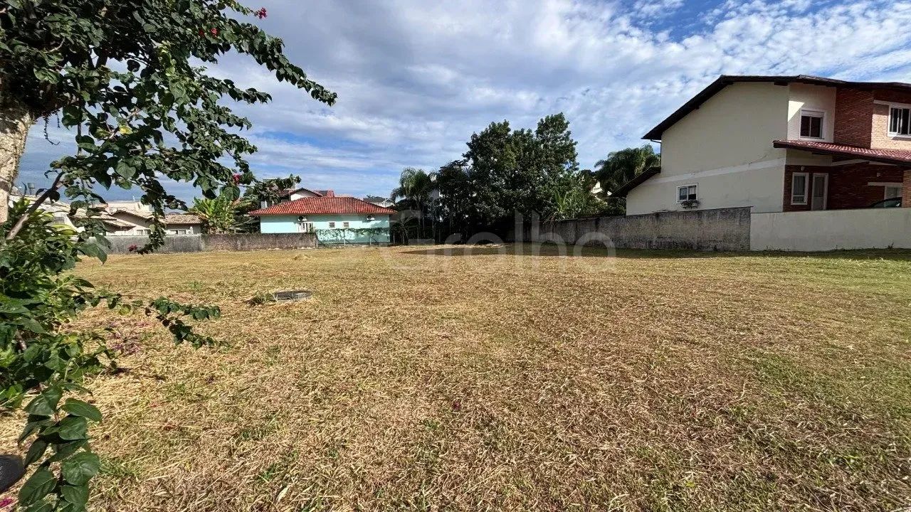 Imóvel para venda tem 730 metros quadrados em Campeche - Florianópolis - SC - Foto 2