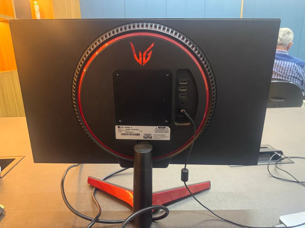 Monitor Gamer Ultra Gear 180Hz - Foto 4