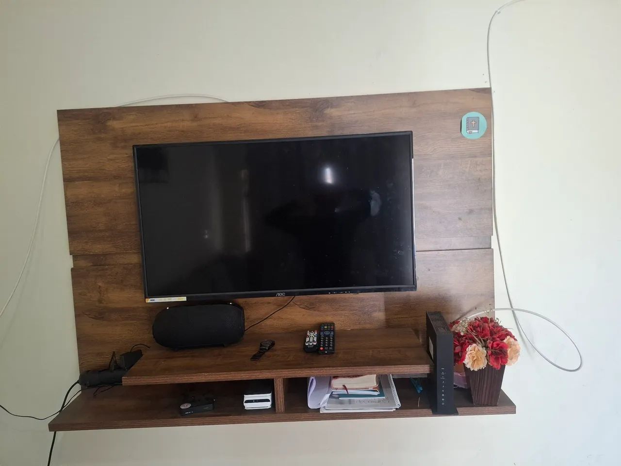Tv 43 polegadas AOC + Rack + Caixinha grátis 