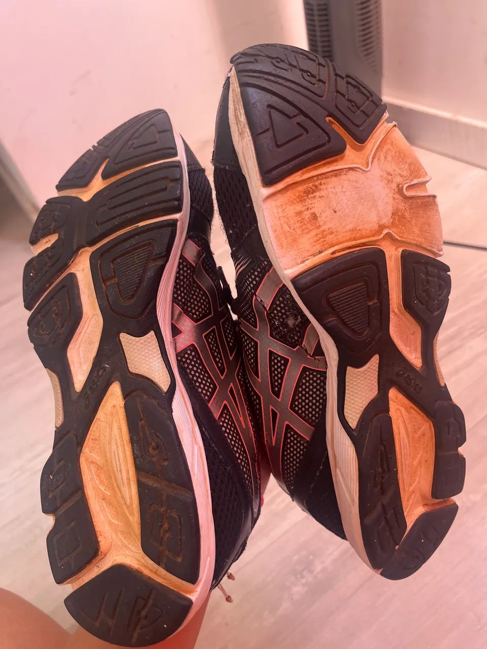doação asics com defeito - Foto 3