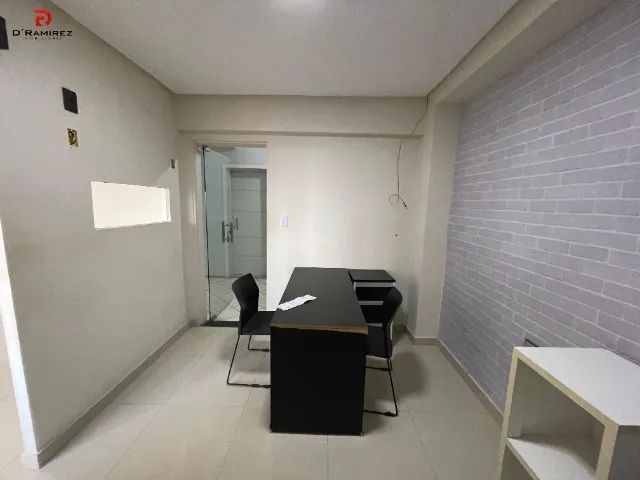 Sala Comercial Semi Mobiliada - São Francisco - Prédio Com Elevador - Foto 3