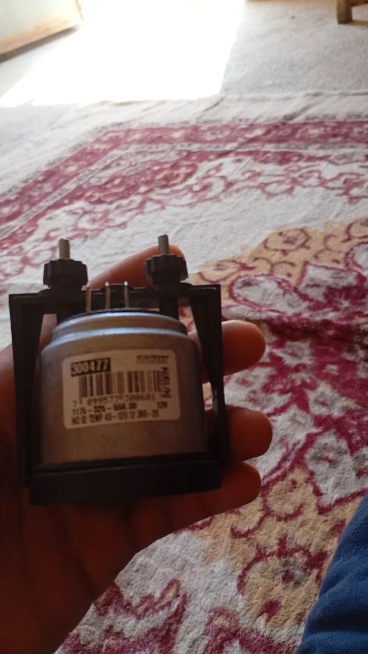 Vende-se Medidor de temperatura