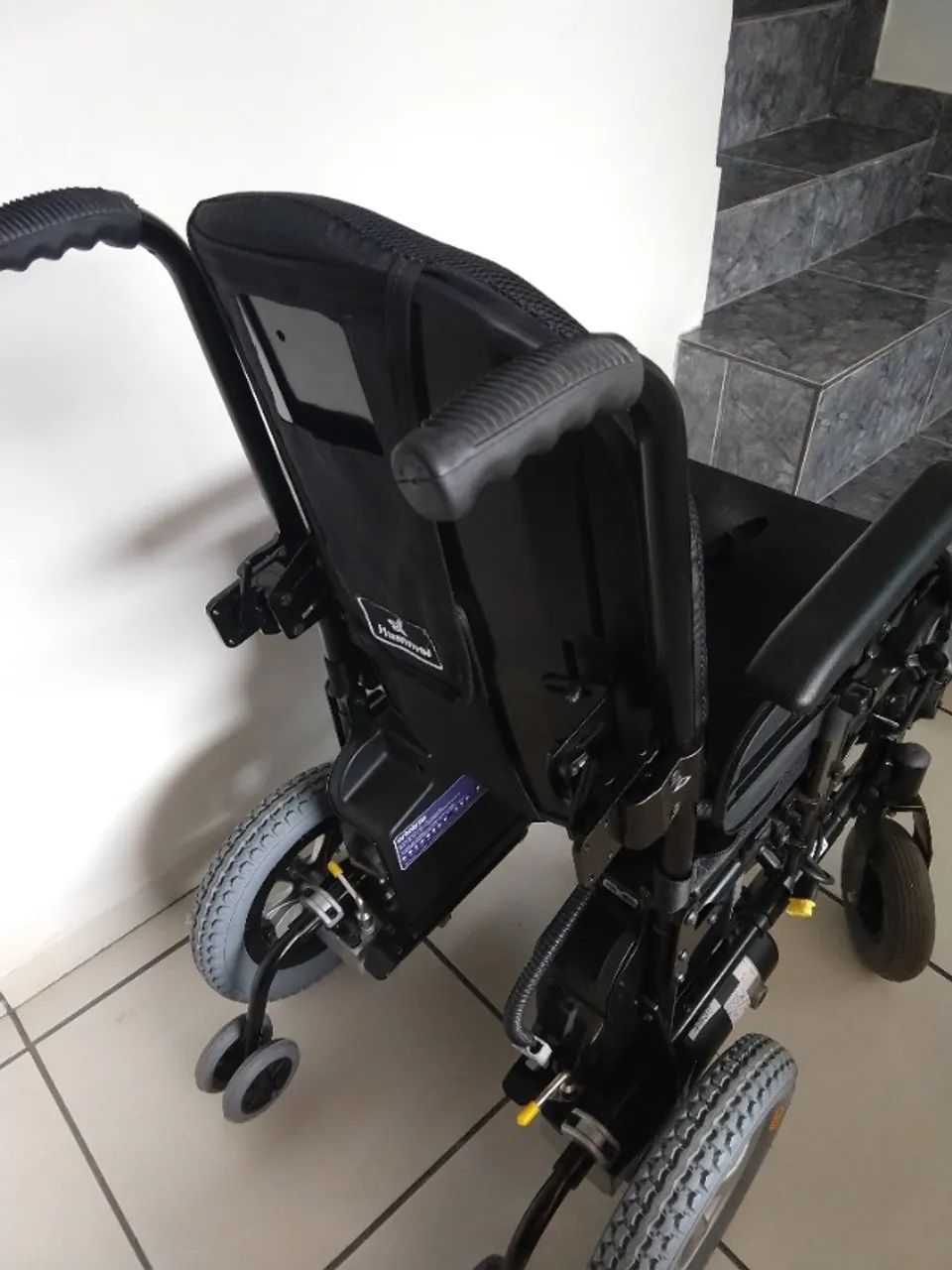 Cadeira de Rodas Motorizada E5 Ortobrás - Foto 4