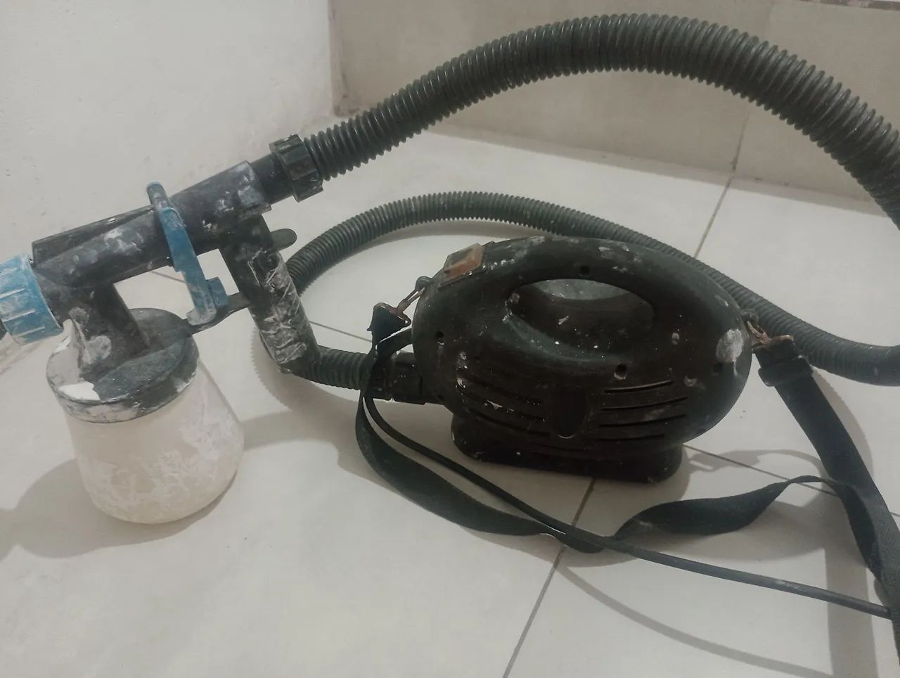 Pulverizador de tinta elétrico portátil com compressor. - Foto 3