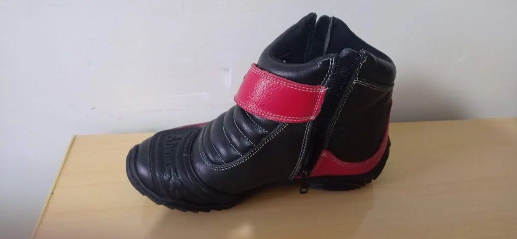 Botas número 35 feminina - Foto 2