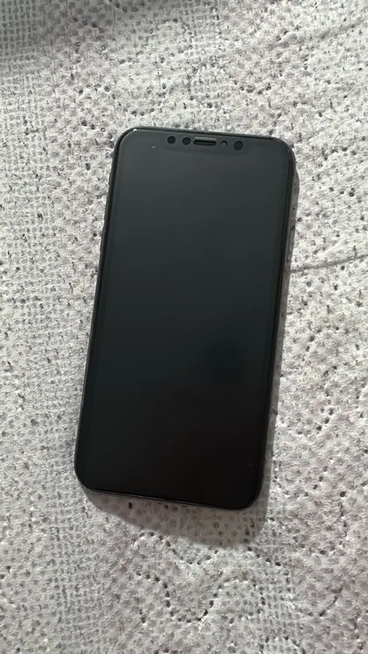 iPhone 11 preto 64 gb