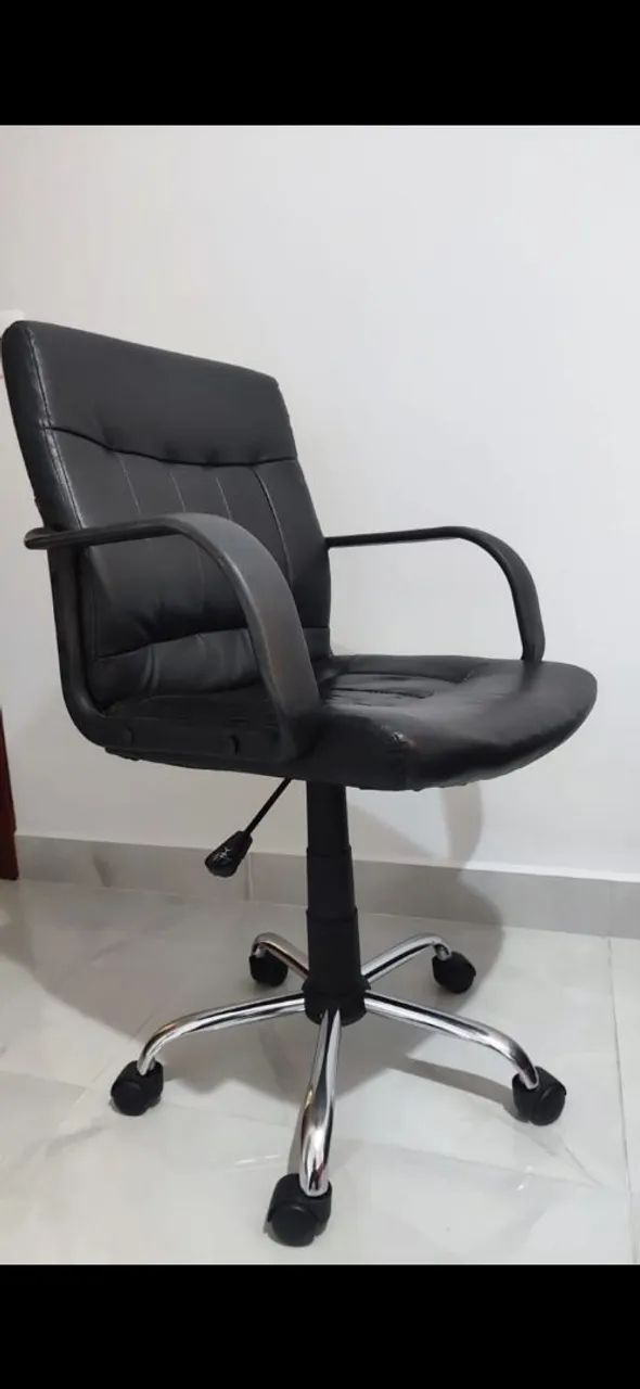 Cadeira giratória confortável  - Foto 3
