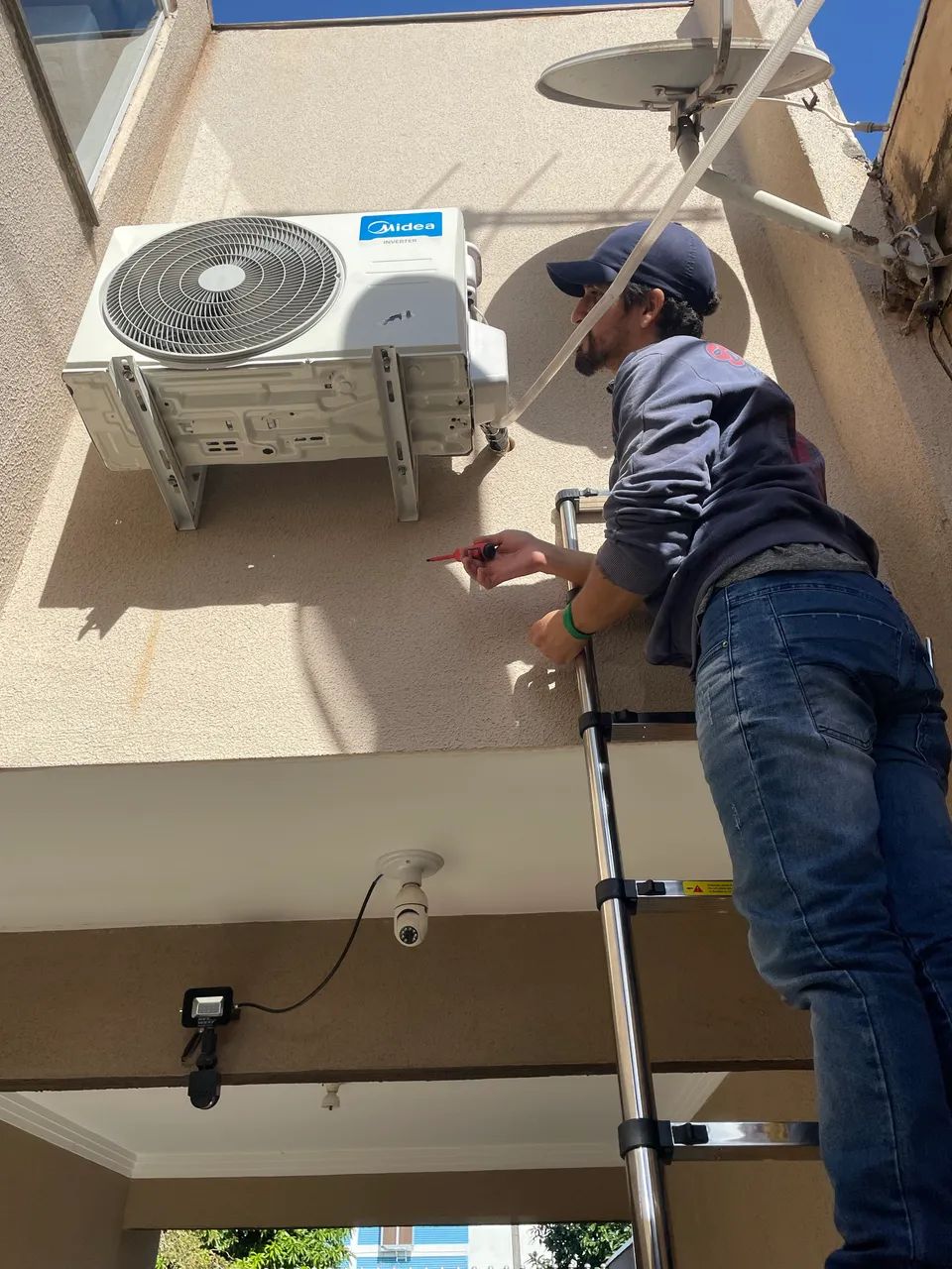 Instalação e Higienização de Ar-Condicionado: - Foto 5
