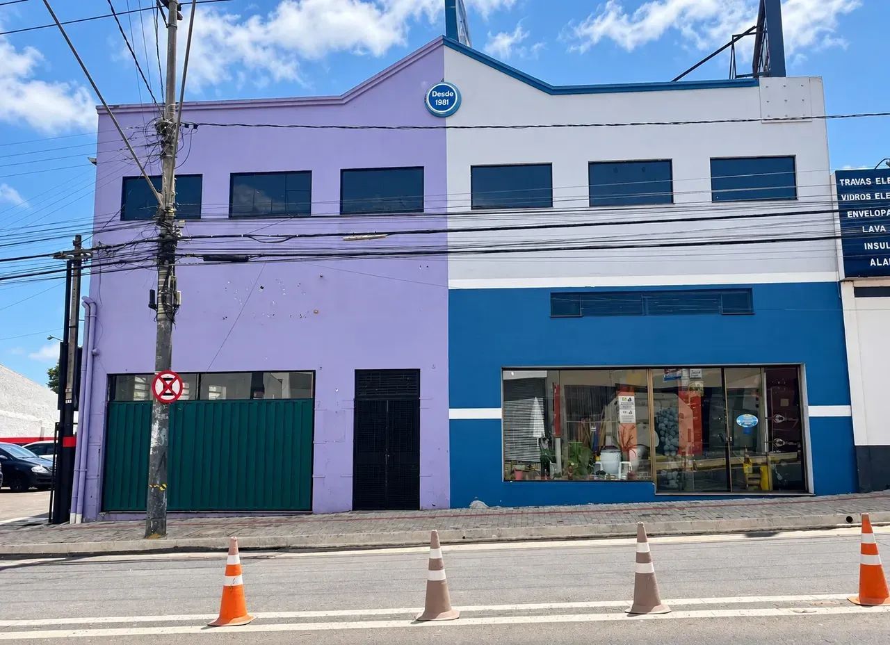 IMÓVEL COMERCIAL À VENDA COM RENDA ATIVA  CENTRO  BOTUCATU/SP