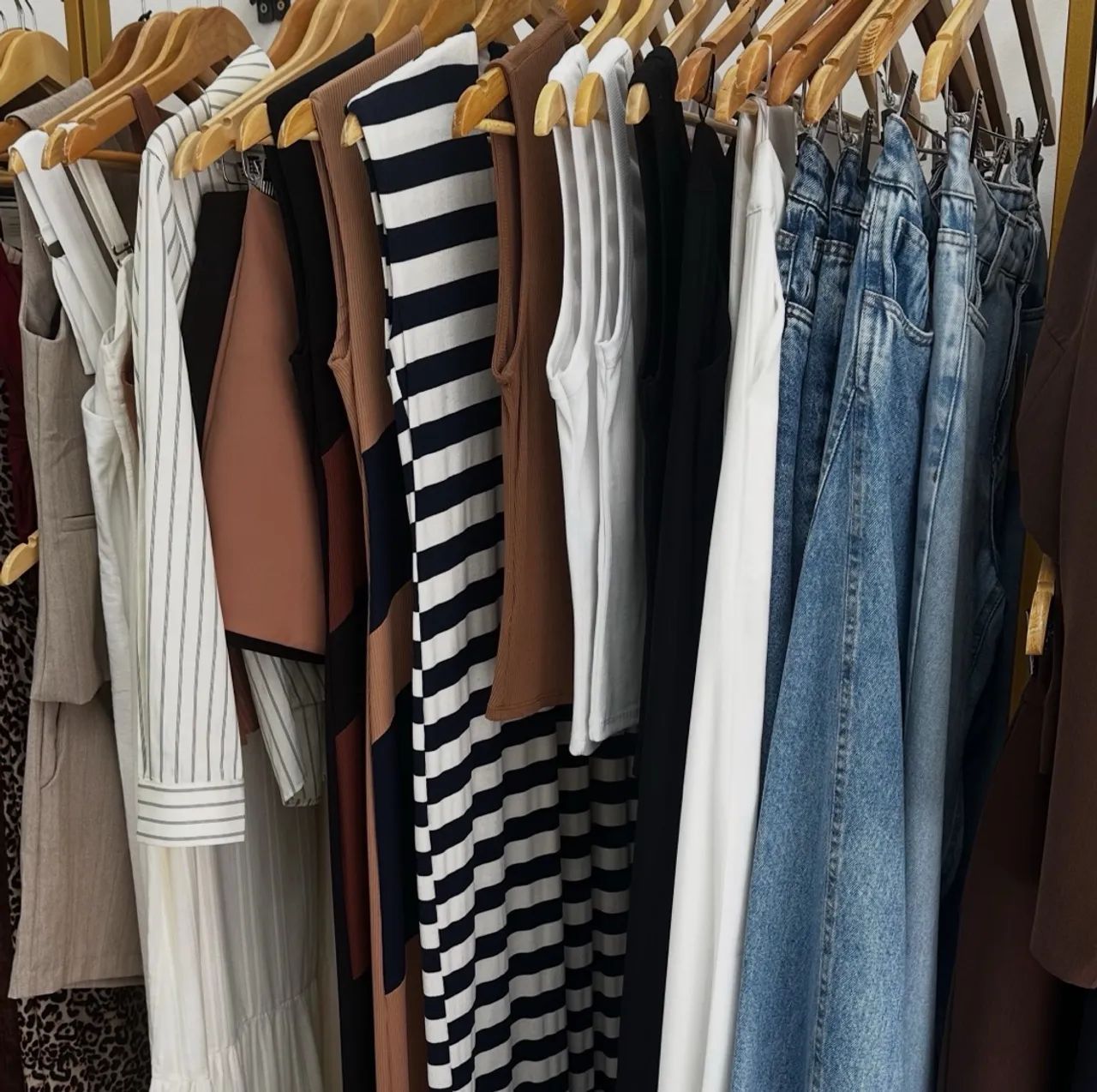 Roupas femininas a preço de custo - Foto 2