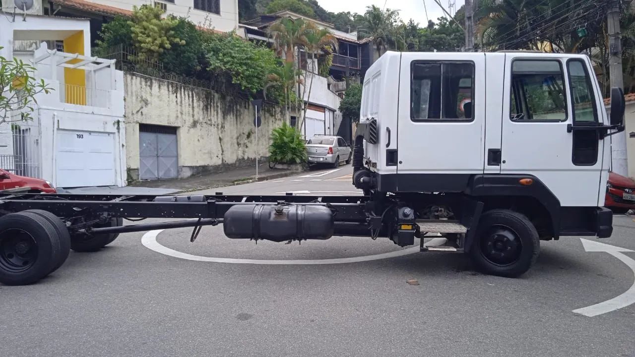 Ford cargo 816 2014 cabine dupla - Foto 4