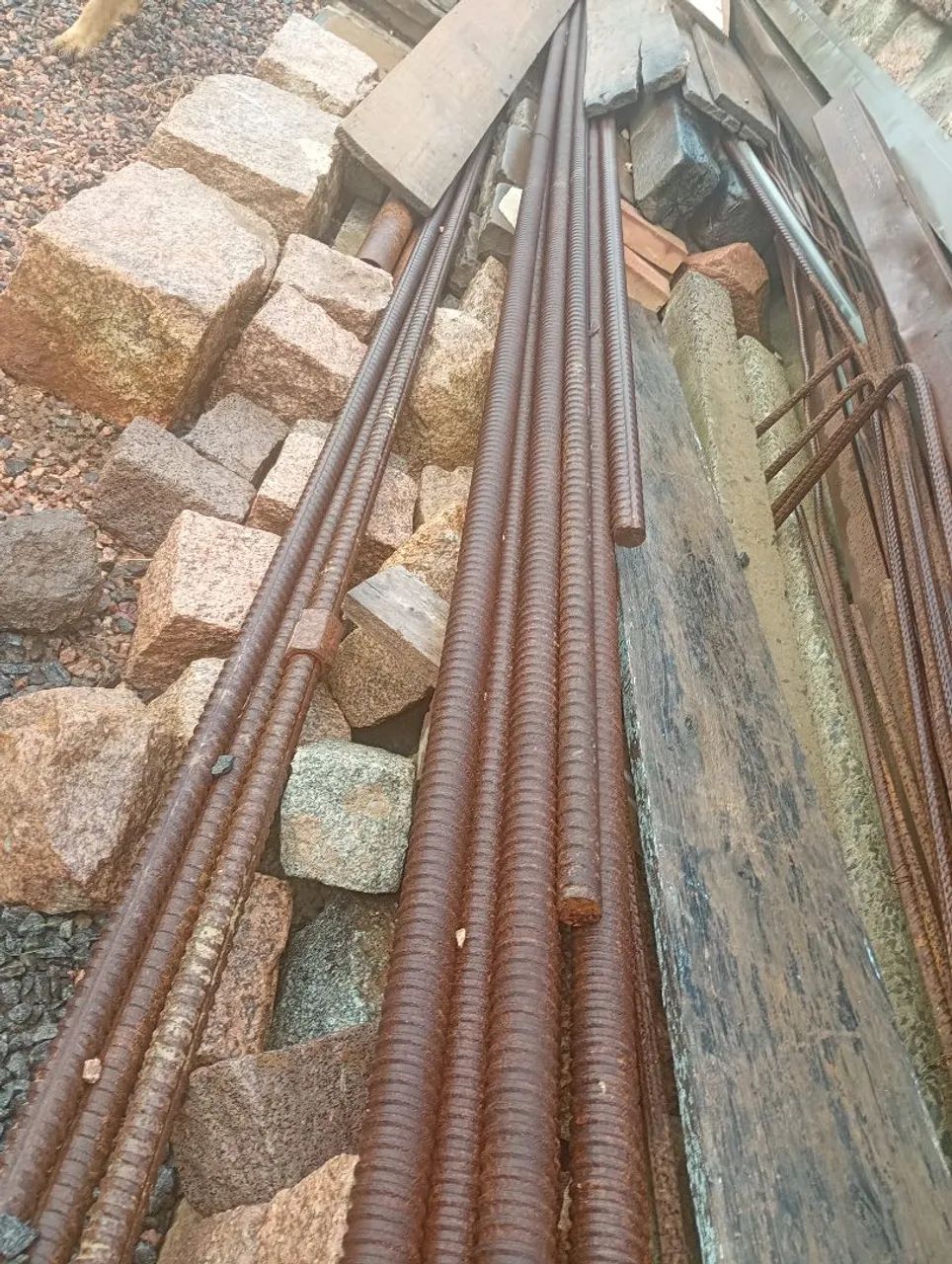 Ferro65570196987906120