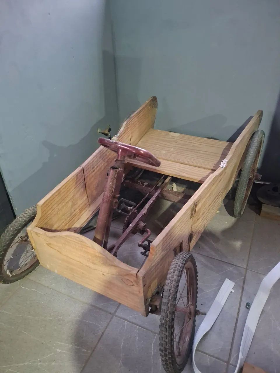 Carrinho rústico 