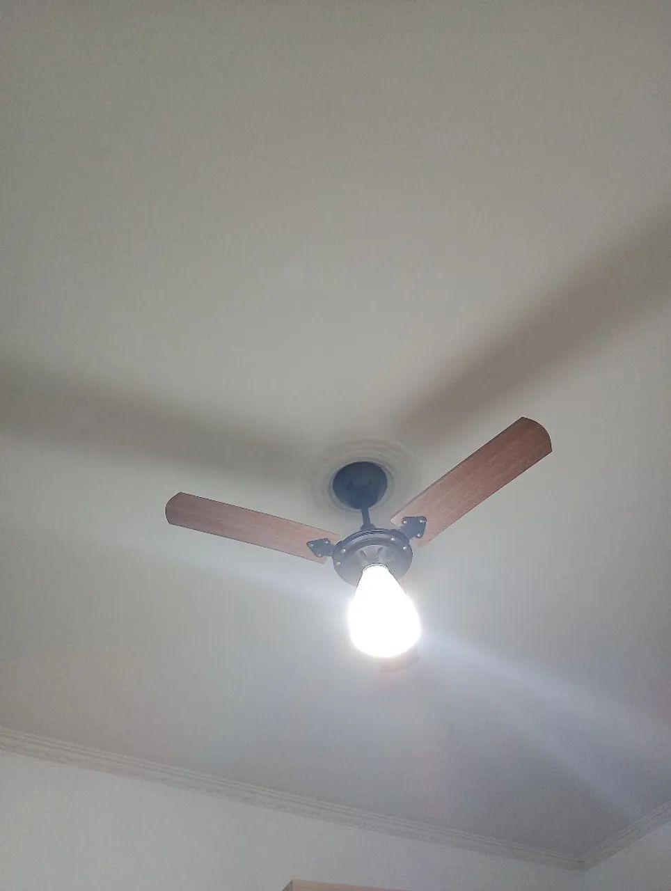 Ventilador de teto e 1 de parede - Foto 5