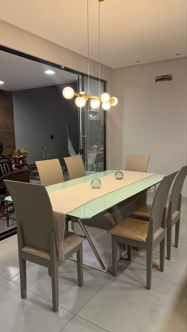 VENDO MESA 6 LUGARES 