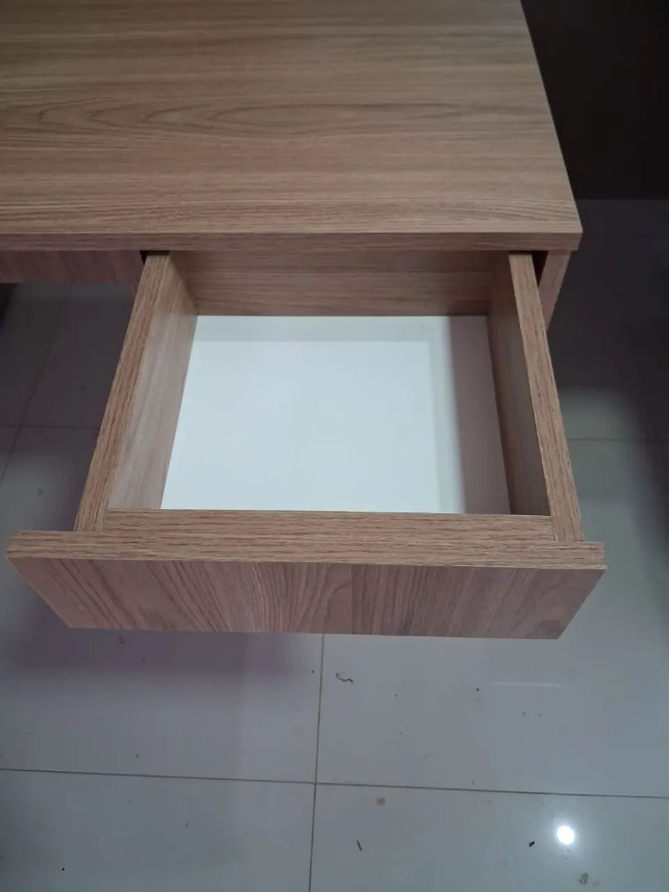 Escrivaninha mdf amadeirado  - Foto 3