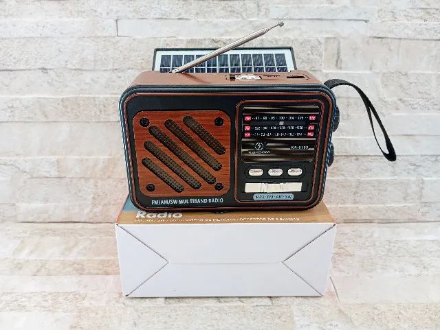 Rádio Portátil Bluetooth Painel Solar com Lanterna FM USB TF - Foto 3