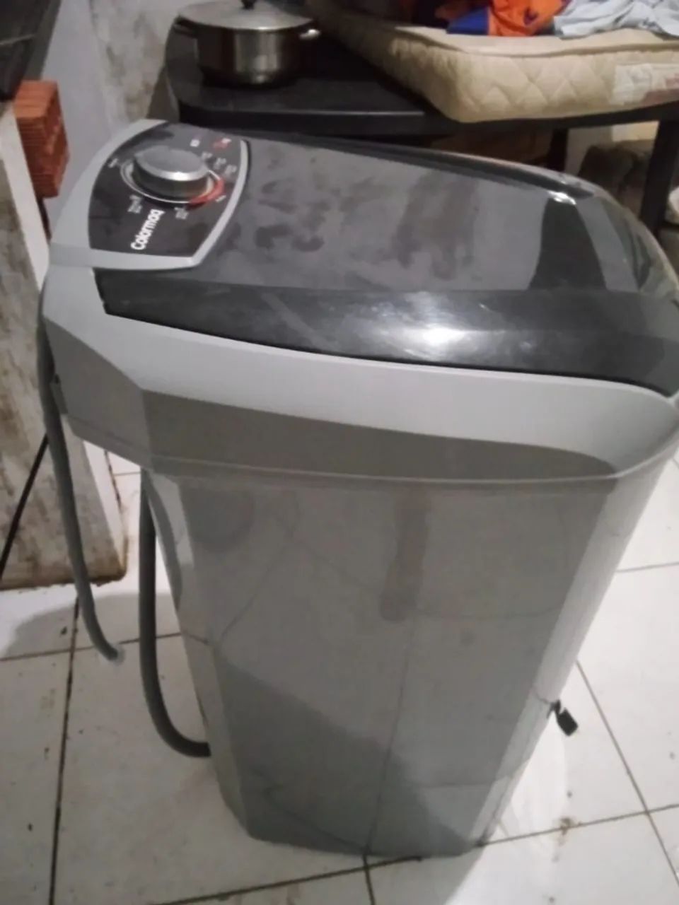 Tanquinho de Roupas Colormaq 