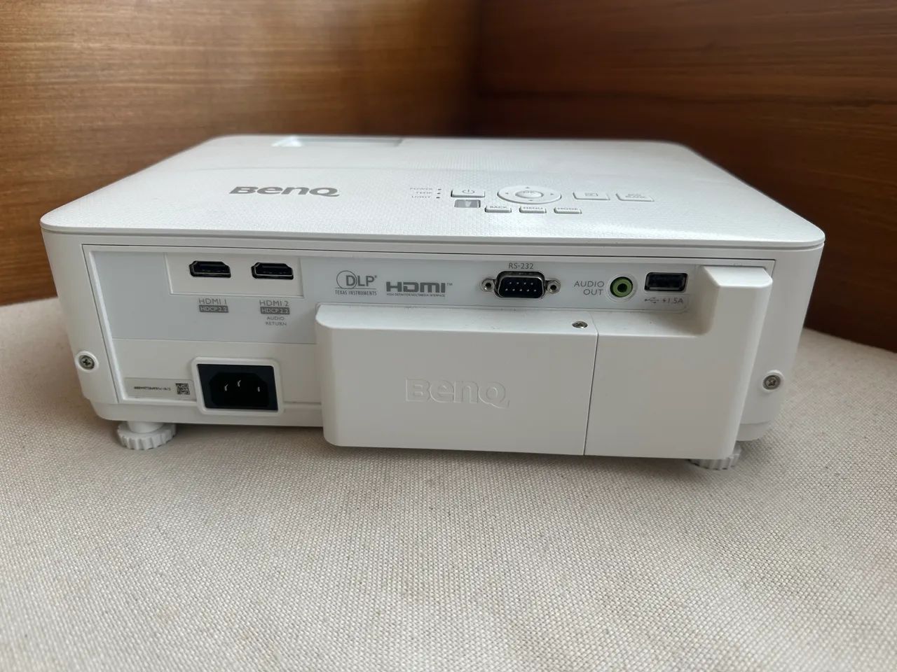 Projetor BenQ W1800i 4k HDR - Foto 5