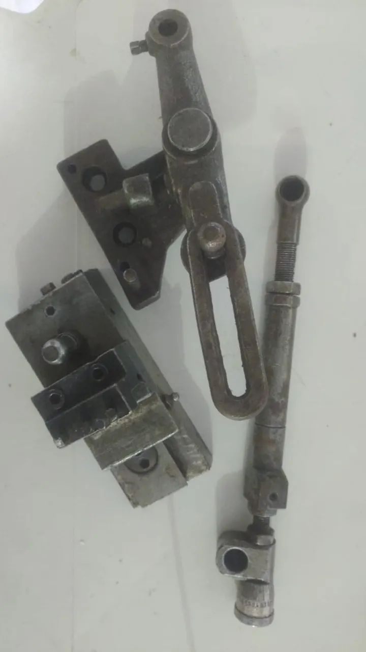 LEV (DISPOSITIVO DE TORNEAR PARA TORNO AUTOMÁTICO)