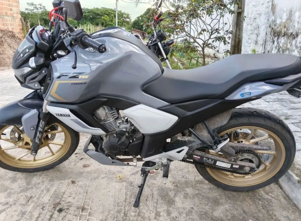 Yamaha FZ15 Cinza 2026 - Foto 3